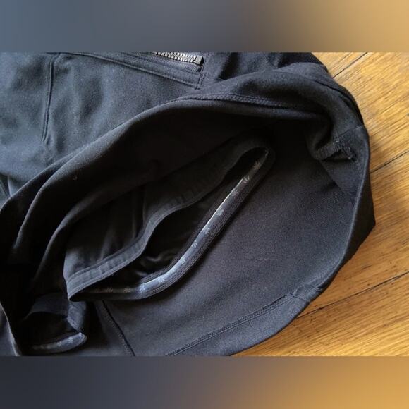 ATHLETA Black Stretch Knit Skort sz Small - Picture 6 of 11